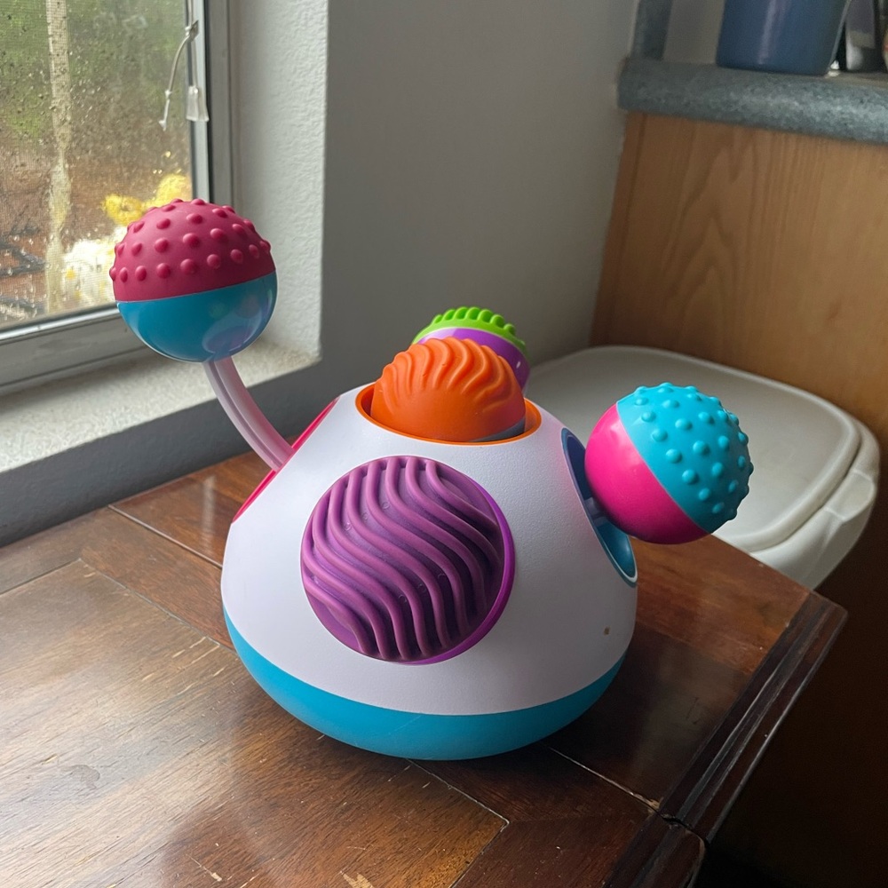 Fat Brain Toy Company Klickity Toy